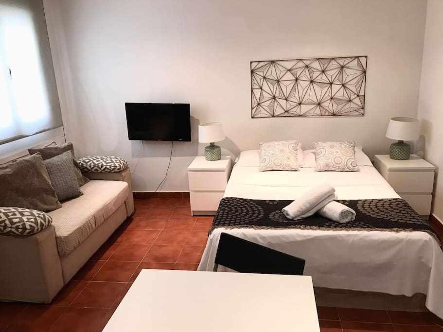 Una Encantadora Estadia En Madrid Apartment Exterior foto